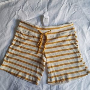 Woman's Shorts